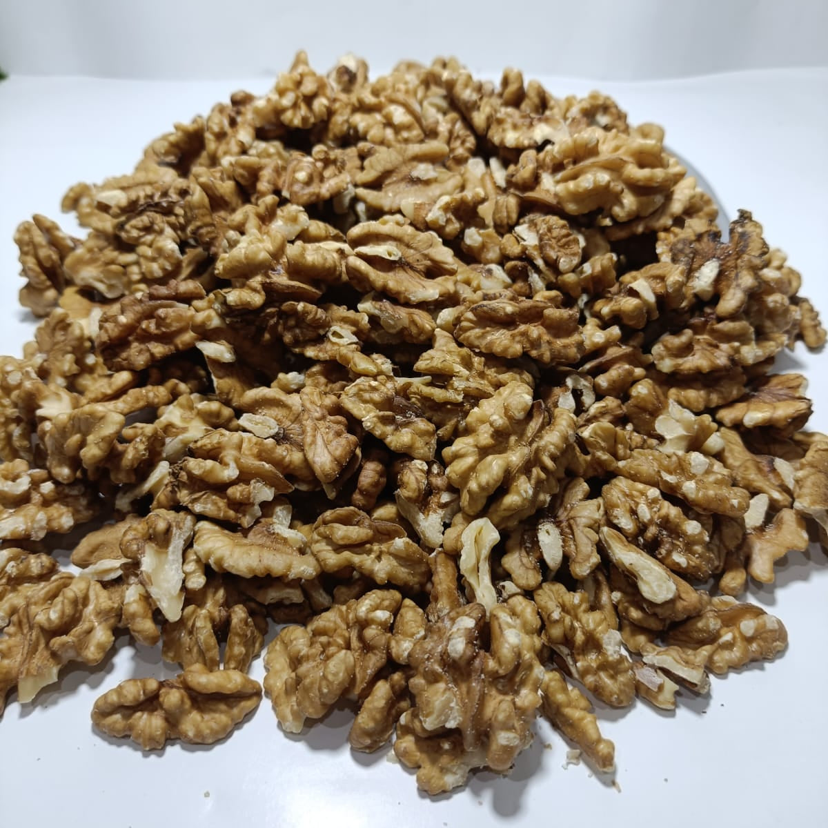 Al-Badar Premium Walnut Kernels (Akhrot Giri)